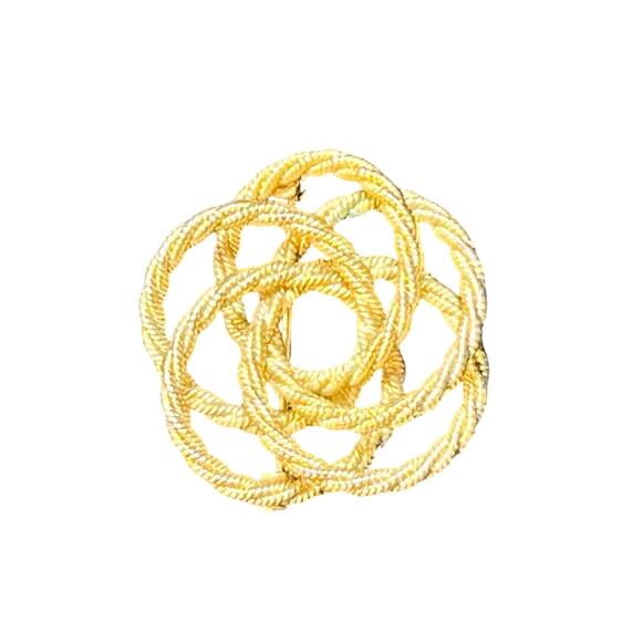 Vintage Gold Tone Twisted Wire Brooch Round Abstract Floral Pin - Picture 1 of 5